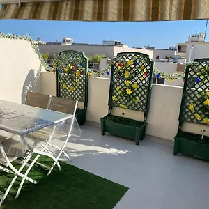 Nid Douillet Sur La Cote D'azur Appartamento